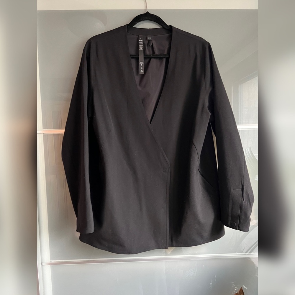 lululemon lab Samat Jacket